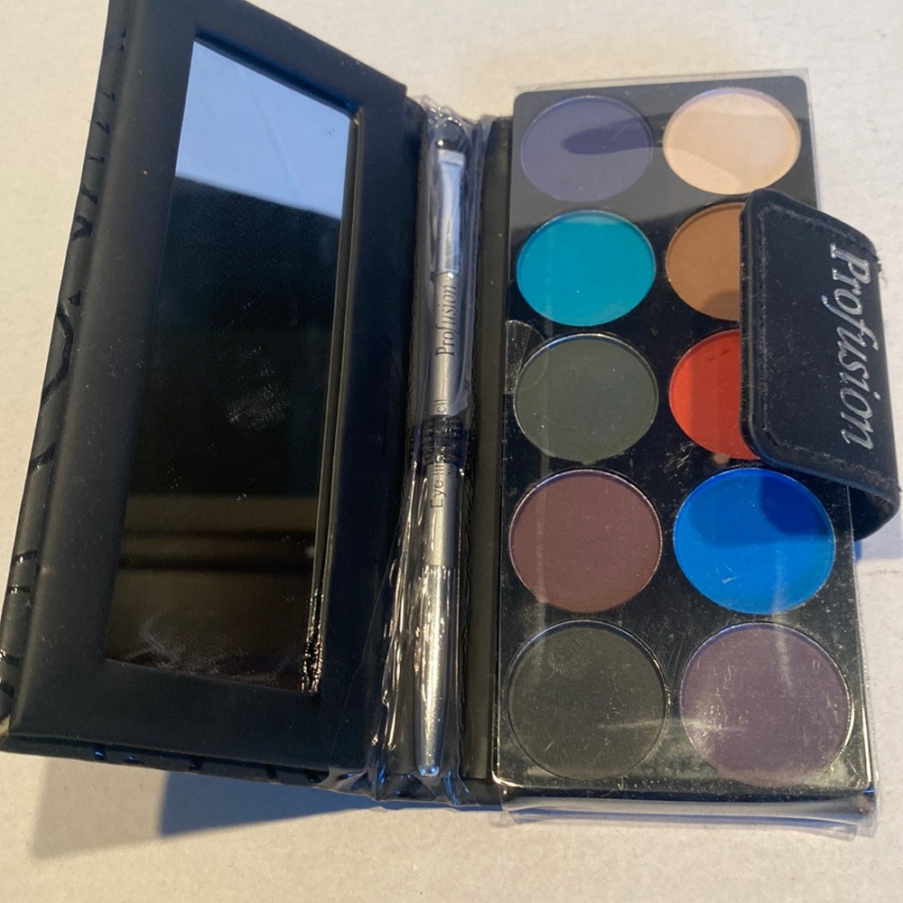 NWT Set of 2 Profusion Eyeshadow Cases - Black